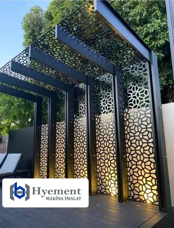 أشكال معدنية بالليزر