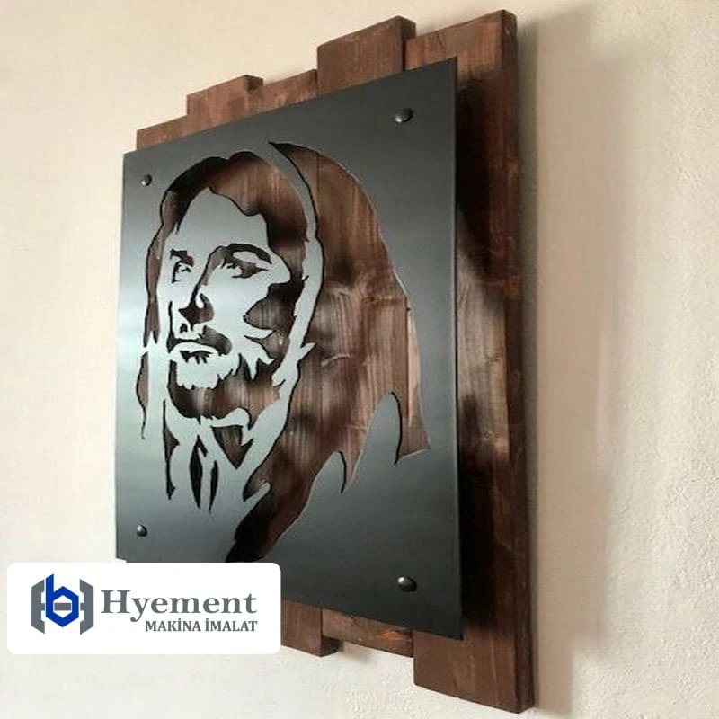 تصميم وصناعة المجسمات الحديدية سلطنة عمان